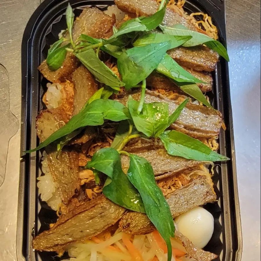 Hình ảnh xôi chả cá 