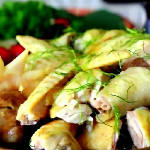Hình ảnh Gà mía luộc 1/2 con + muối tiêu chanh