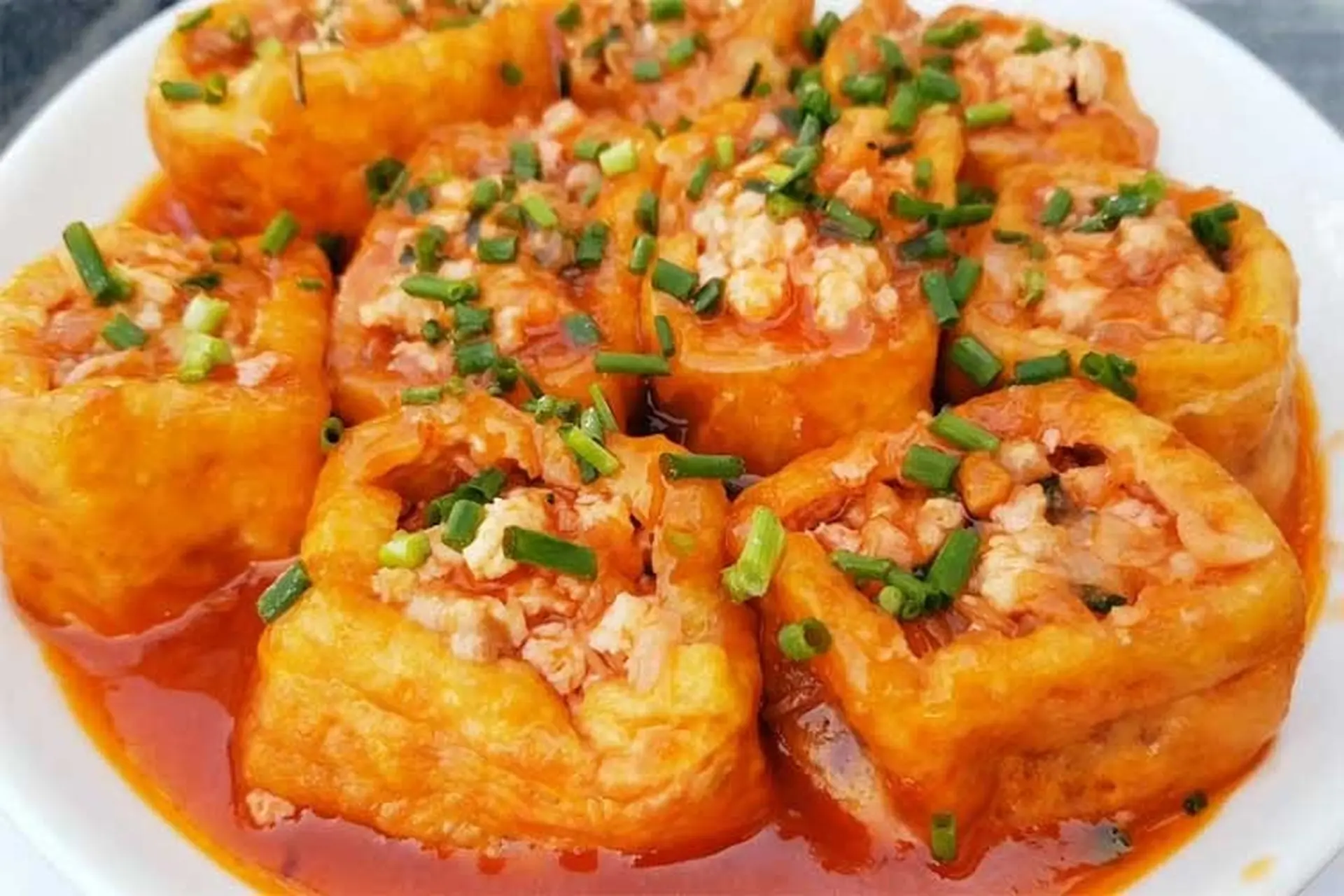 Hình ảnh Cơm đậu hũ dồn thịt