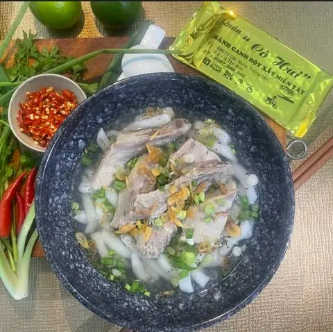 Hình ảnh Bánh canh bột xắt cánh vịt 
