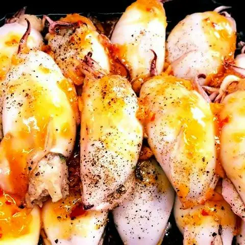 Hình ảnh Mực dồn thịt