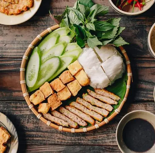 Hình ảnh bún đậu chả cốm