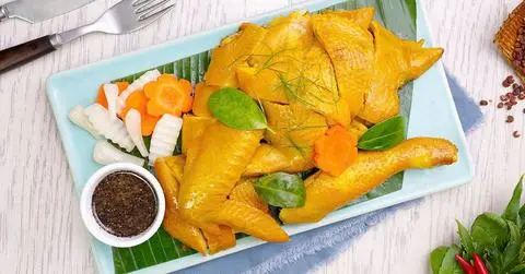 Hình ảnh 1 Con gà Ủ Muối + 1 Pepsi