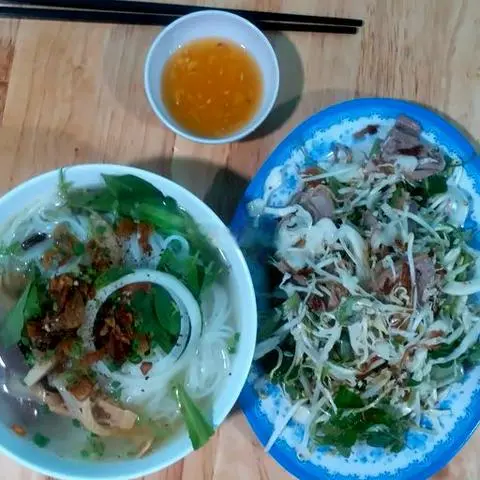 Hình ảnh Bún măng vịt - 1 cặp cánh