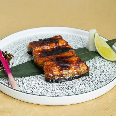 Hình ảnh Cá chình áp chảo sốt kansai