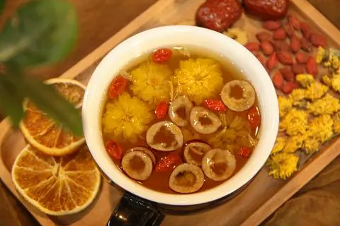 Hình ảnh Trà hoa cúc mật ong