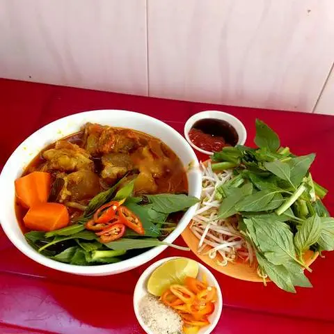Hình ảnh Mì tươi bò kho