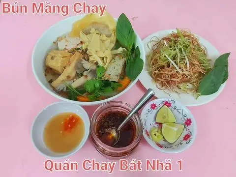 Hình ảnh Bún măng chay