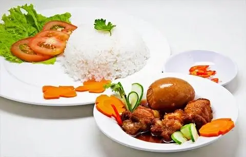 Hình ảnh Cơm thịt kho trứng