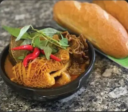 Hình ảnh Phá lẩu bò 0,5kg/ Kèm 2 Bánh mì/ Vui lòng ghi chú khi cần dụng cụ 