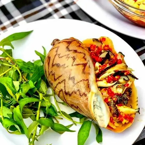 Hình ảnh Ốc giác nướng nước mắm