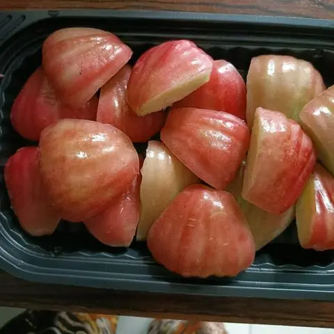 Hình ảnh mận hồng đào