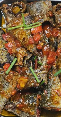 Hình ảnh Cá Biển Chiên Sốt Cà