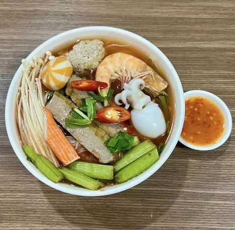 Hình ảnh Bún Thái Thập Cẩm