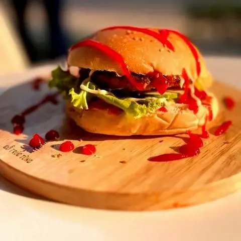 Hình ảnh Burger Bò