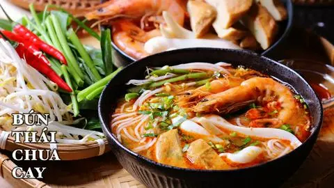 Hình ảnh Bún Thái Tôm mực
