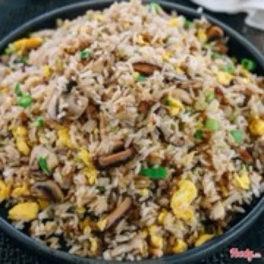 Hình ảnh Cơm chiên nấm chay