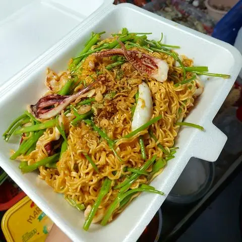 Hình ảnh Mực xào mì
