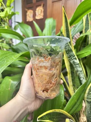 Hình ảnh bánh tráng bơ ruốc