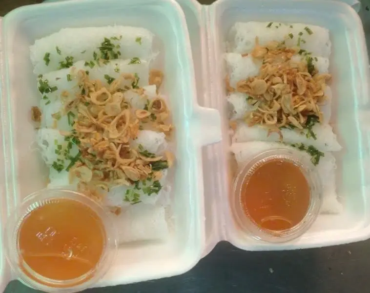 Hình ảnh Bánh hỏi thêm (có dầu hẹ + hành phi + nước mắm)