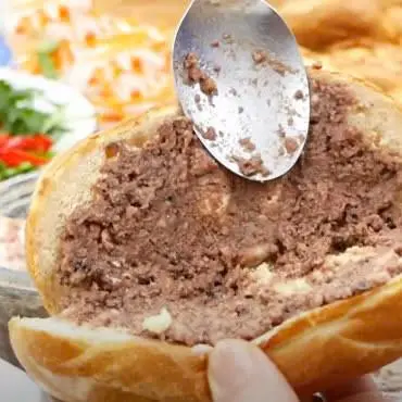 Hình ảnh Combo 10 ổ bánh mì pate, bơ đầy đặn