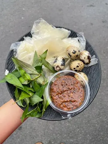 Hình ảnh Bánh Tráng chấm Muối Gánh 1 phần 