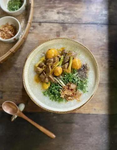 Hình ảnh cháo lòng trứng