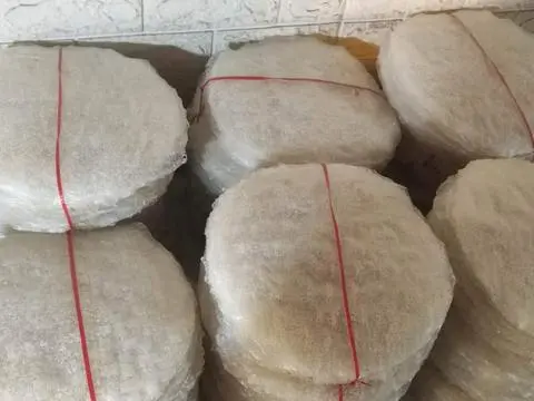 Hình ảnh Bánh tráng nhúng giòn