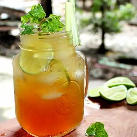 Hình ảnh Trà chanh tươi khổng lồ