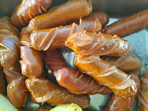 Hình ảnh 3 cây Xúc xích chay