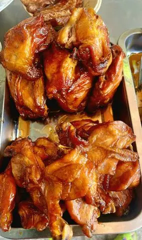 Hình ảnh Cơm đùi gà nướng