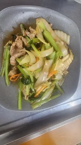 Hình ảnh Bò Xào Thêm