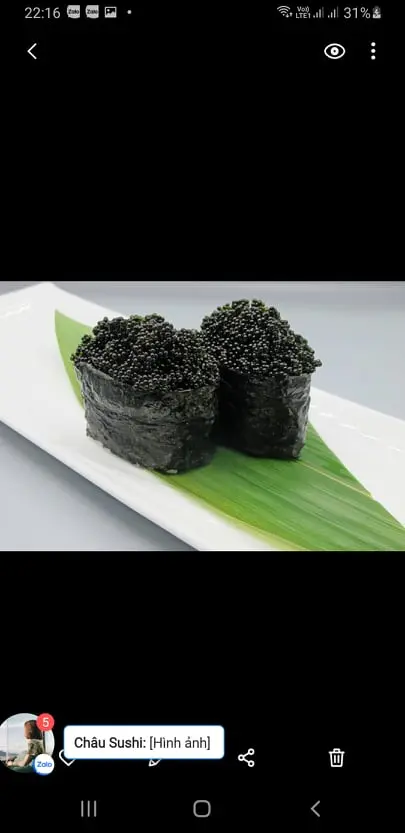 Hình ảnh Sushi trứng cá tuyết 