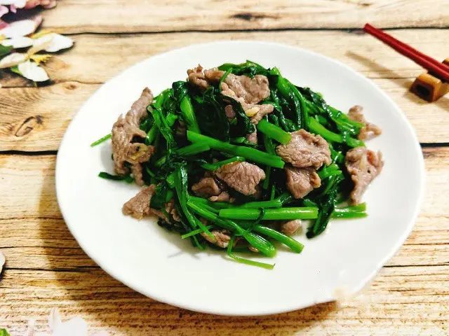 Hình ảnh Bò xào rau muống - nhỏ