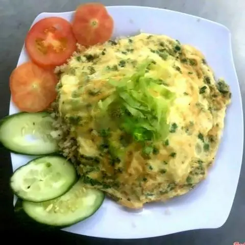 Hình ảnh Cơm chiên trứng đánh hành lá 2 trứng nhé