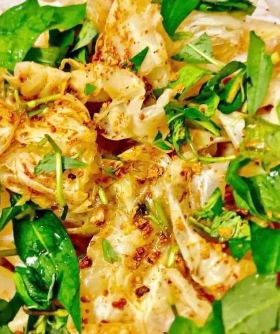 Hình ảnh Bánh tráng muối sặc + 2 trứng 