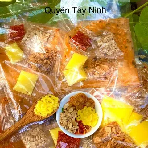 Hình ảnh Bánh Tráng Dẻo Tôm Bơ
