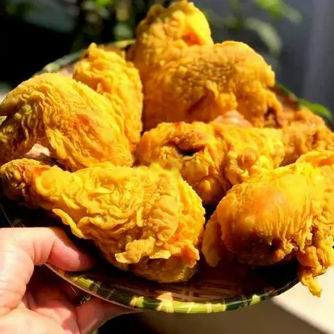 Hình ảnh Combo 5 phần gà rán sốt cay + 2 chai coca