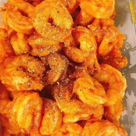 Hình ảnh TÔM LỘT SỐT ME 