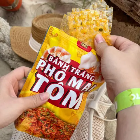 Hình ảnh Bánh Tráng Phô Mai Tôm
