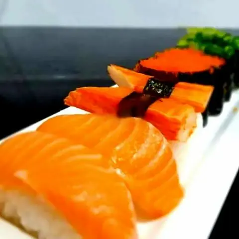 Hình ảnh Sushi combo 4