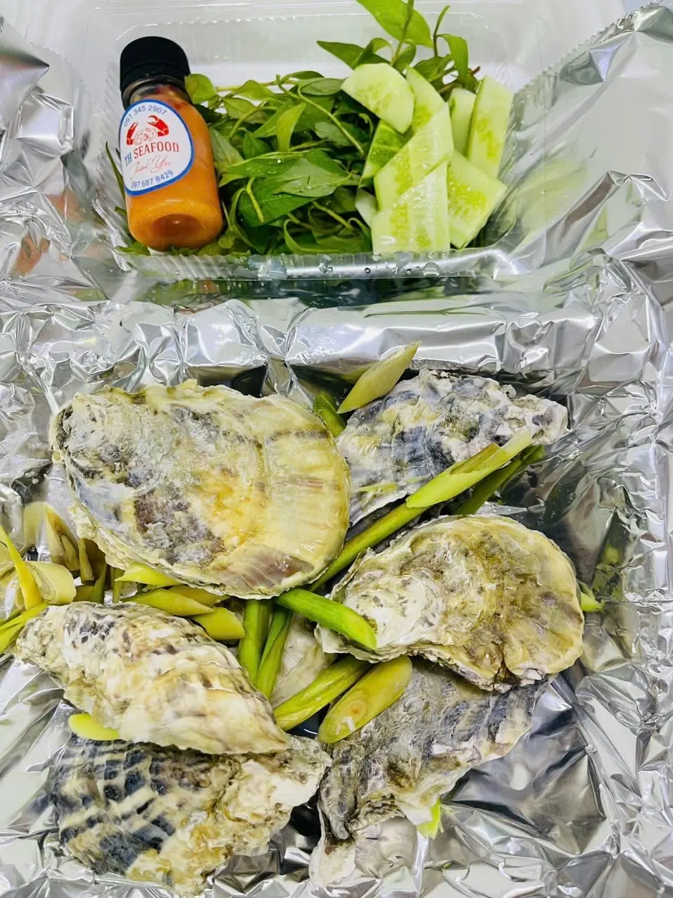Hình ảnh Hàu Nhật Hấp Sả ( 500gr) 