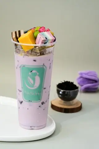 Hình ảnh Trà sữa khoai môn Full Topping