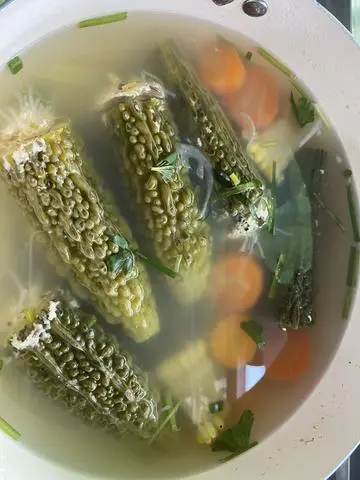 Hình ảnh Cơm canh khổ qua 