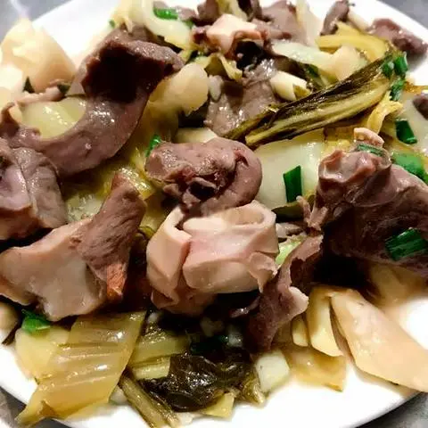 Hình ảnh Tim xào dưa chua - nhỏ