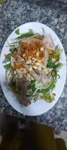 Hình ảnh Gỏi gốc tư đùi