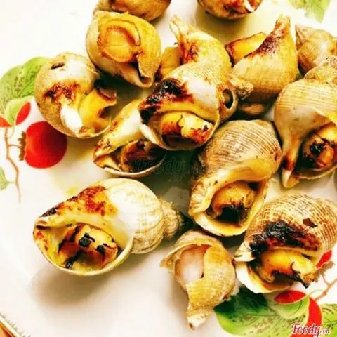 Hình ảnh Ốc bulot nướng mọi