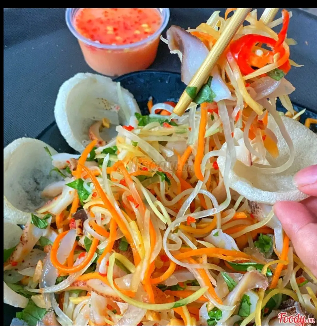 Hình ảnh COMBO GỎI ĐU ĐỦ + BÁNH PHỒNG TÔM