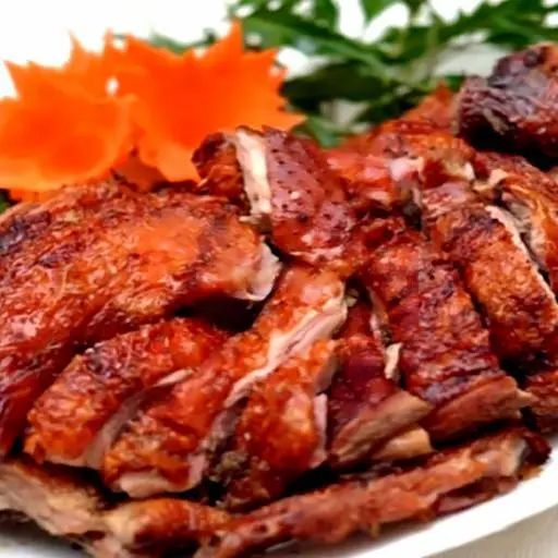 Hình ảnh Vịt Quay 1/2 con tặng Bún