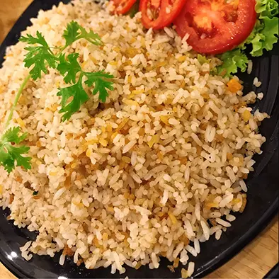 Hình ảnh Cơm Chiên Giòn Cá Mặn